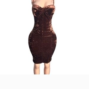 Elegant Brown Velvet Strapless Dress